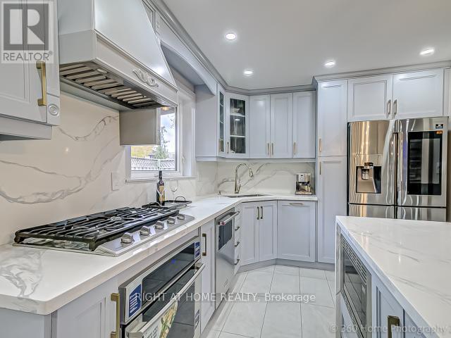 1179 Queens Avenue, Oakville, Ontario  L6H 2B7 - Photo 6 - W14084528