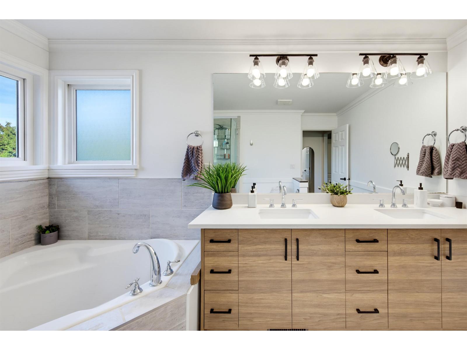 8256 170 Street, Surrey, British Columbia  V4N 4V2 - Photo 24 - R3175152