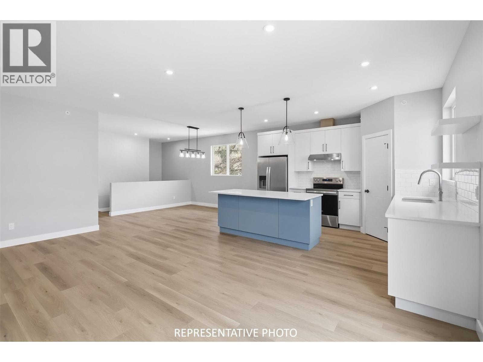 5878 DALLAS Drive Kamloops Photo 10 5878 DALLAS Drive Kamloops Photo 10