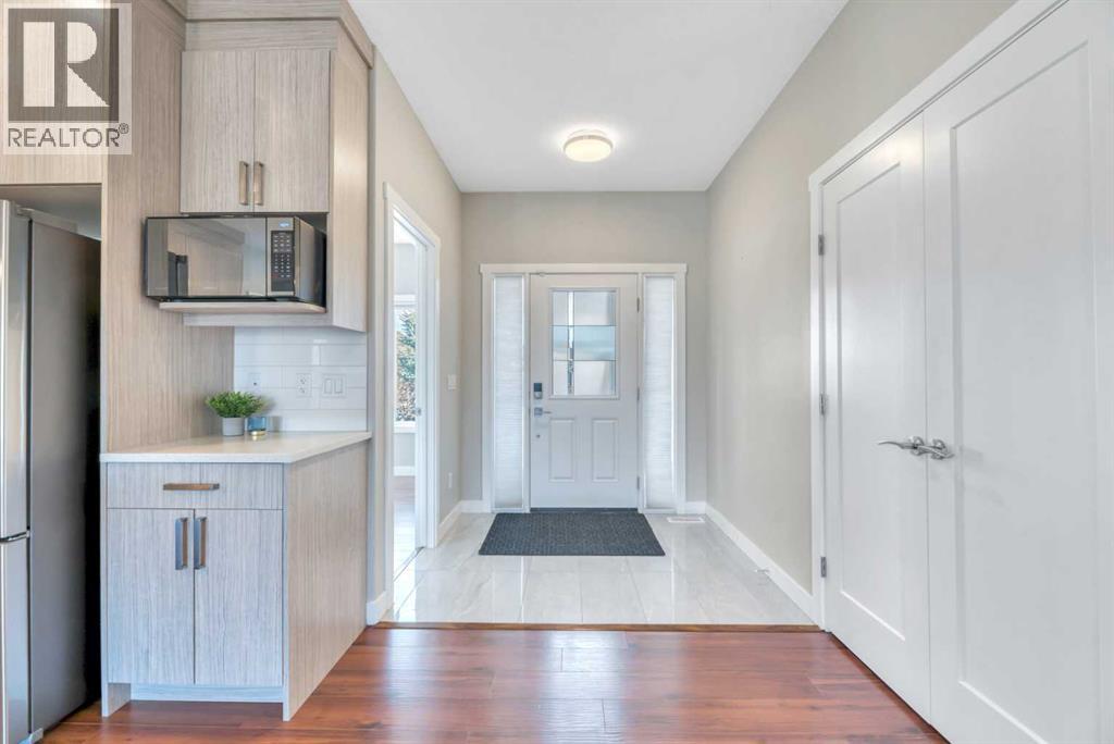 1 Lakes Estates Circle