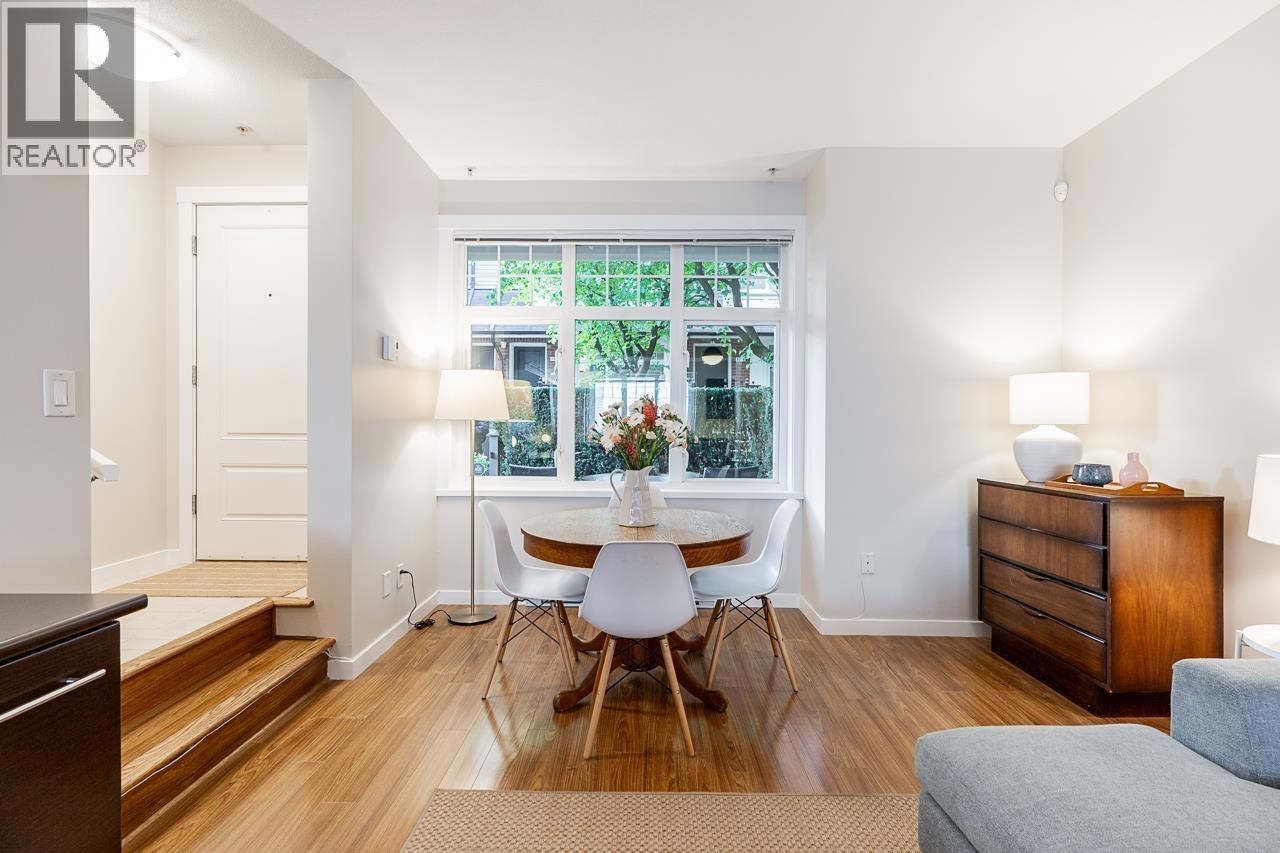 3826 Welwyn Street, Vancouver, British Columbia  V5N 3Y9 - Photo 3 - R3175973