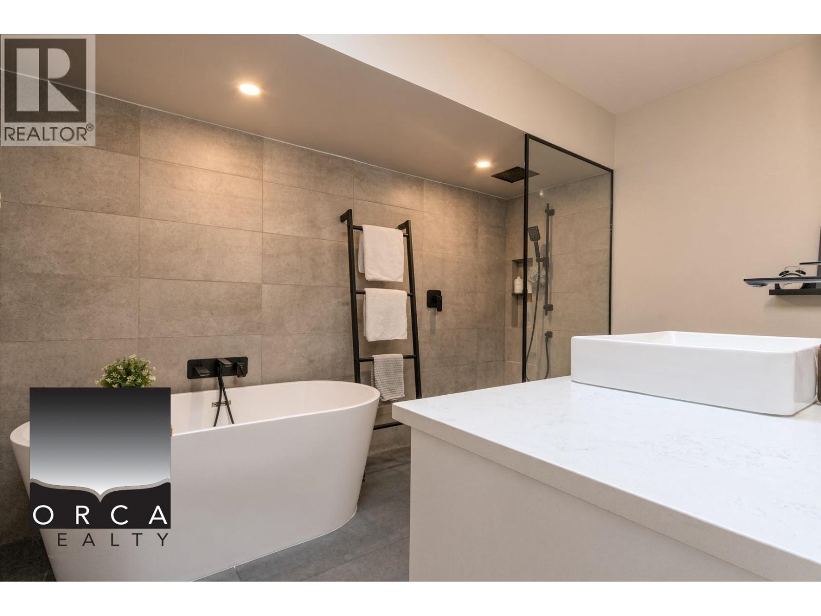 9573 Willowleaf Place, Burnaby, British Columbia  V5A 4A5 - Photo 13 - R3175949