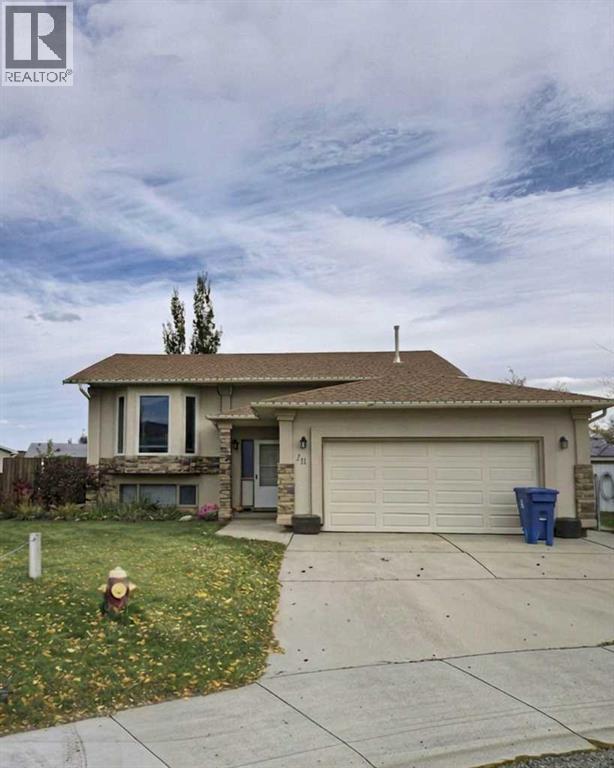 20 Mt Backus Place W