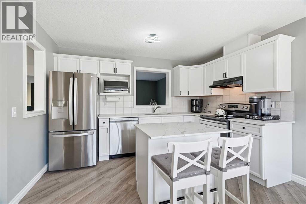 34 Crystal Shores Cove, Okotoks, Alberta T1S 2B3 - Photo 19 - A2351921