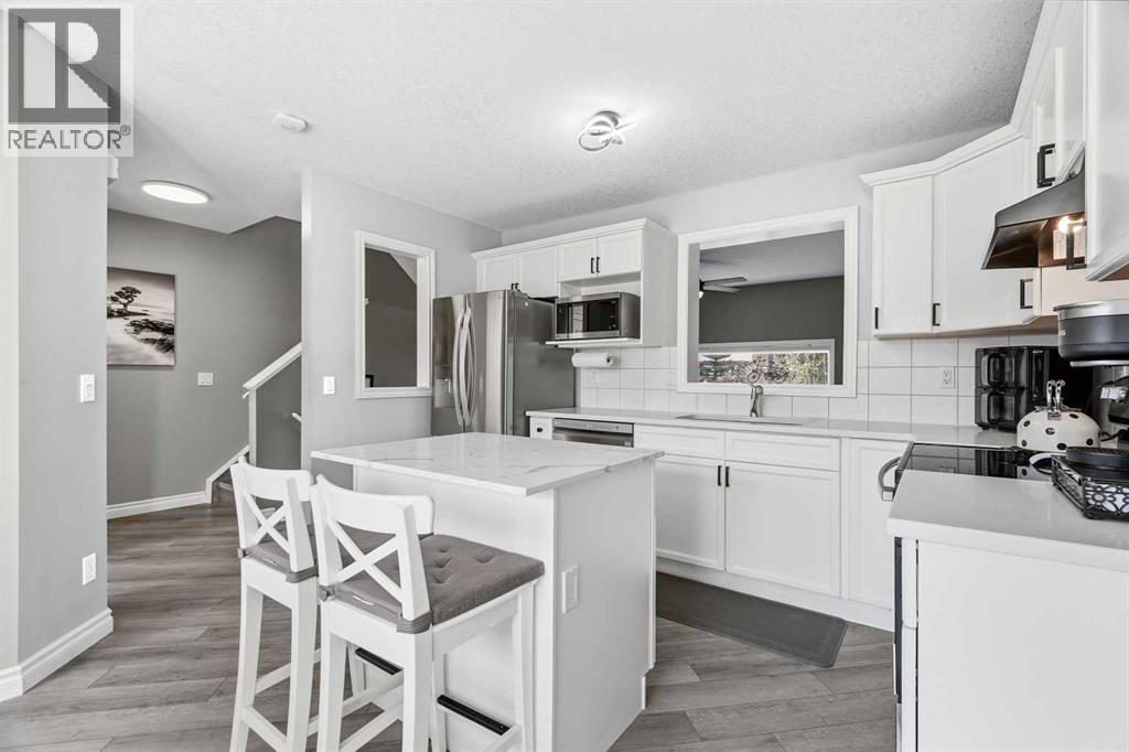 34 Crystal Shores Cove, Okotoks, Alberta T1S 2B3 - Photo 25 - A2351921