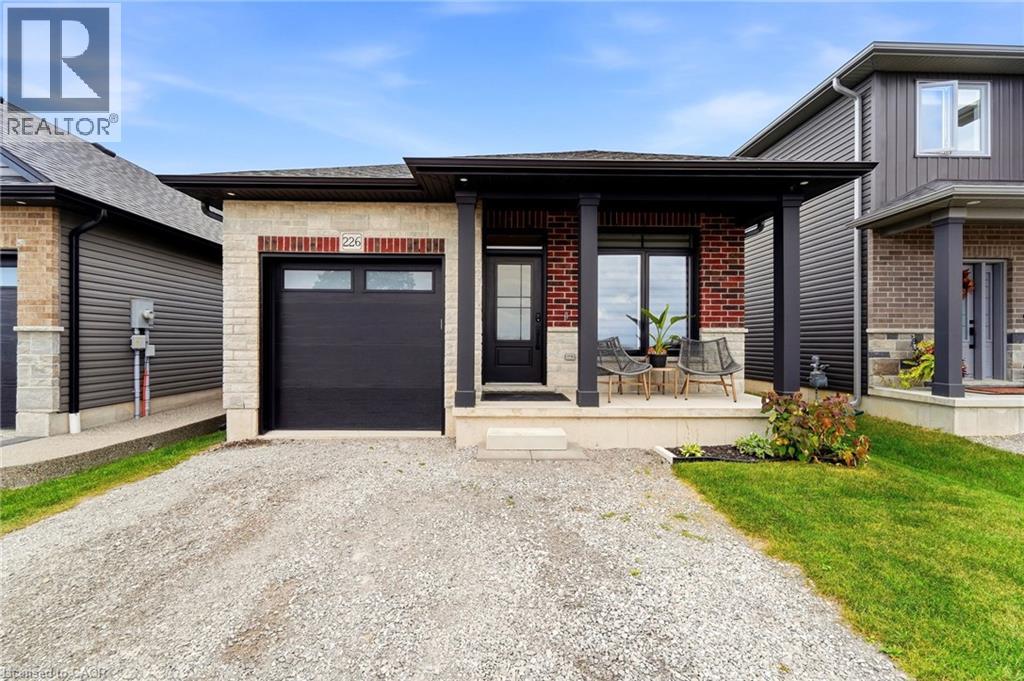 226 Lafayette Street E, Jarvis, Ontario  N0A 1J0 - Photo 2 - 40864752