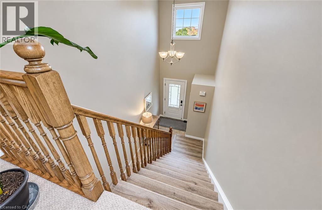 204 Park Avenue W, Elmira, Ontario  N3B 3N3 - Photo 15 - 40871081