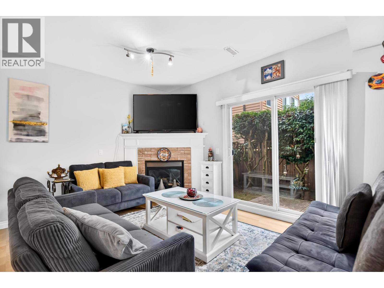 1 11331 Cambie Road, Richmond, British Columbia  V6X 1L3 - Photo 9 - R3175921