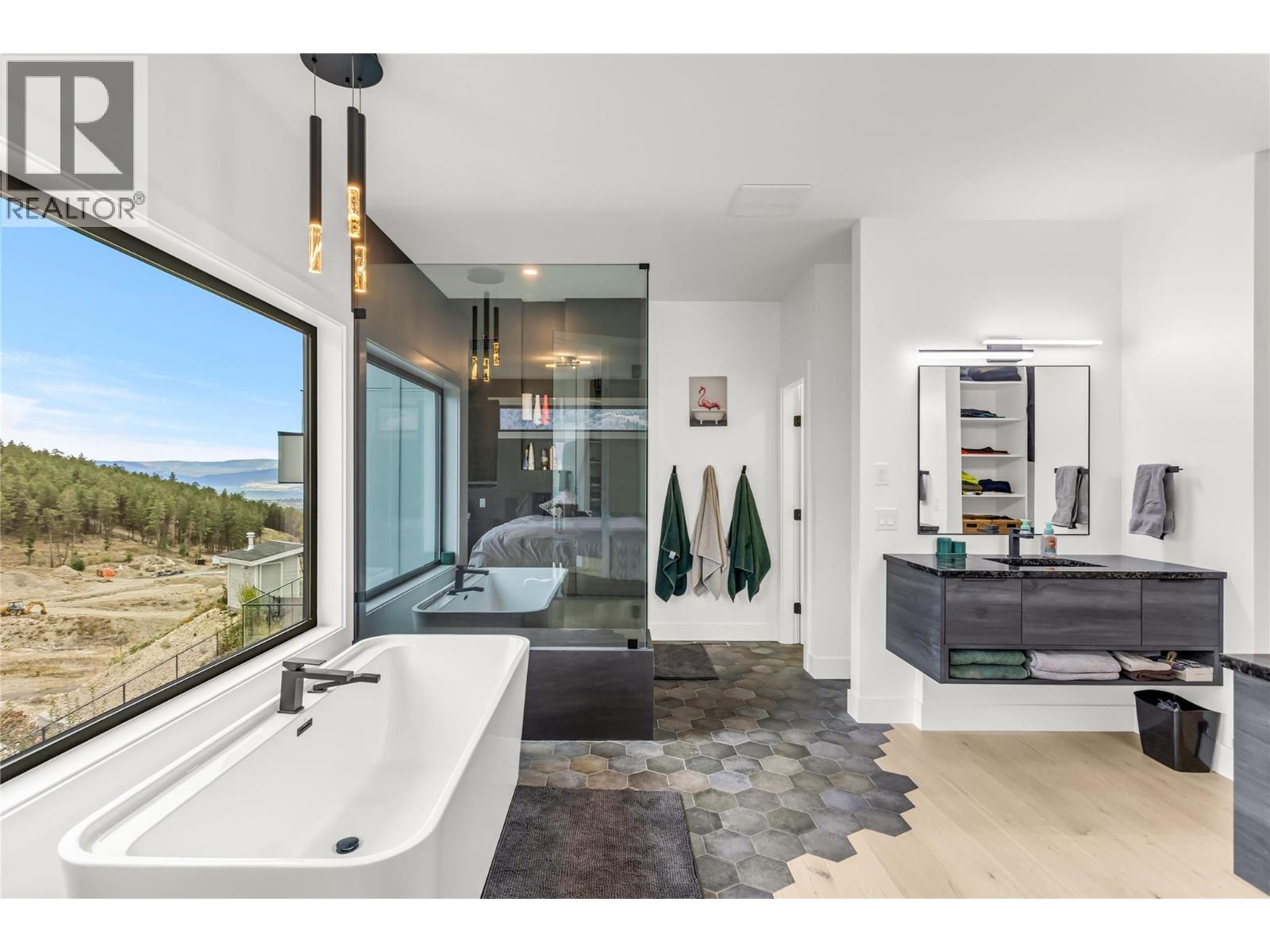 1592 Carnegie Street, Kelowna, British Columbia  V1P 1V2 - Photo 28 - 10403761