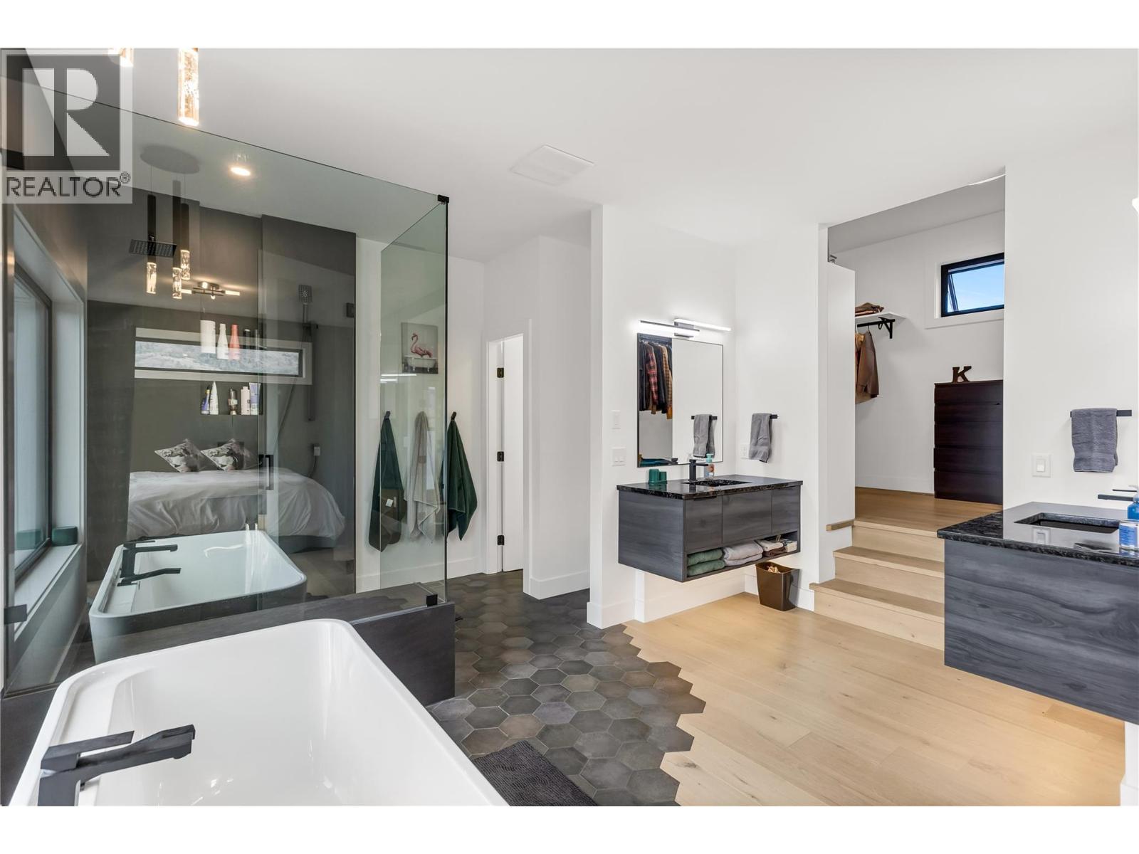 1592 Carnegie Street, Kelowna, British Columbia  V1P 1V2 - Photo 31 - 10403761