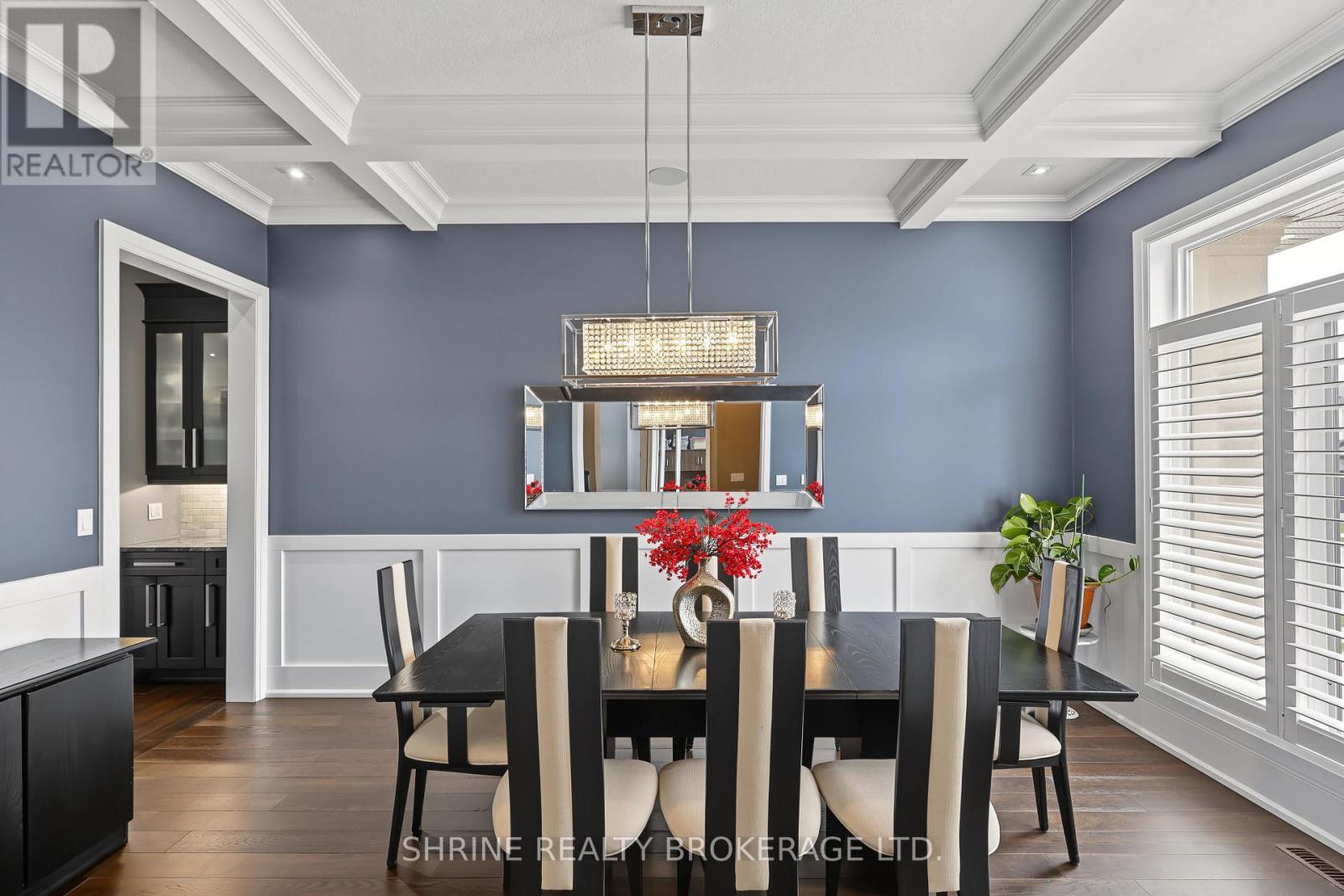 977 Longworth Road, London South (South L), Ontario  N6K 0C9 - Photo 4 - X14084624