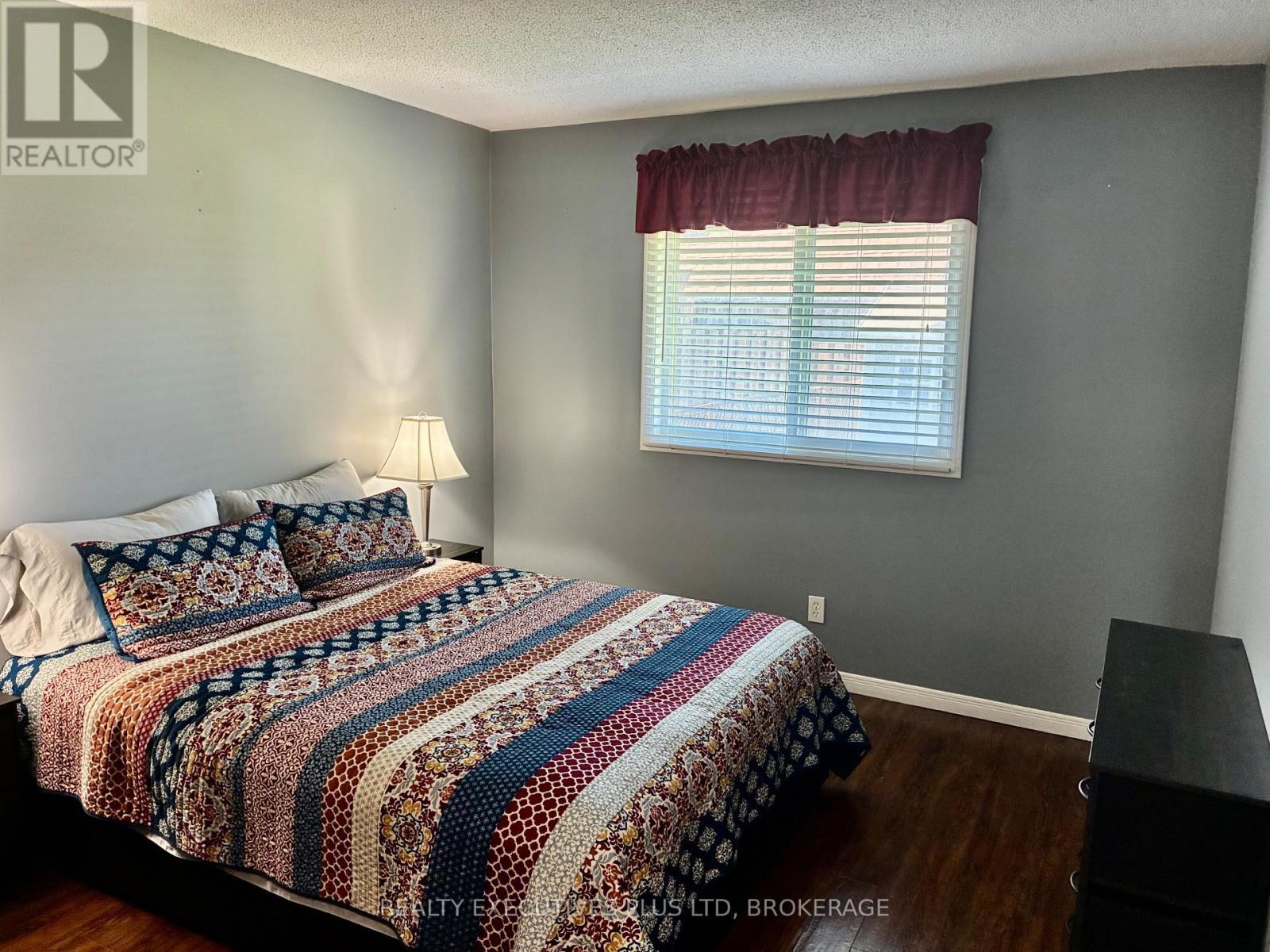 94 Carriage Road, St. Catharines, Ontario L2P 3S8 - Photo 12 - X13864780