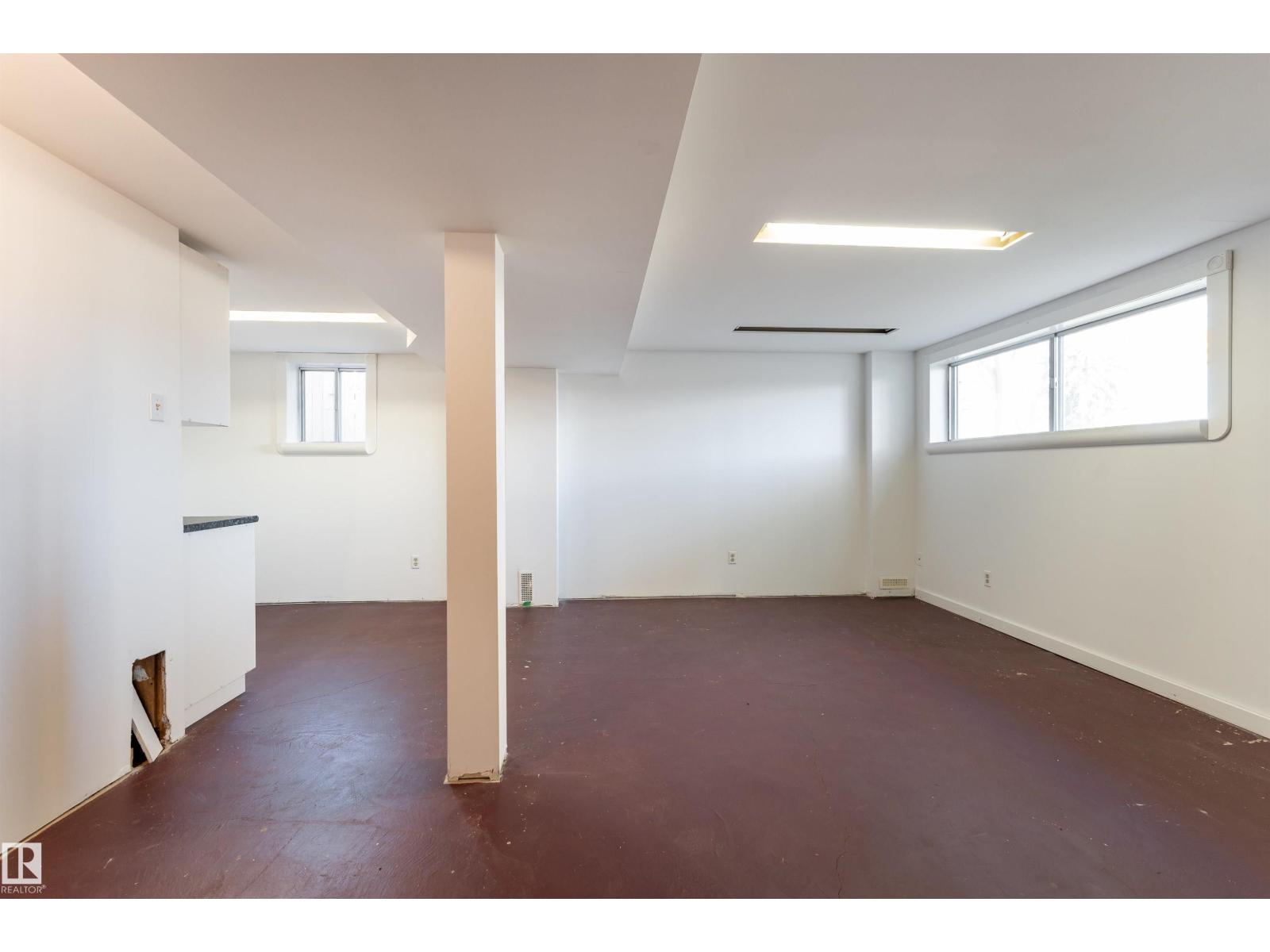 10640 79 ST NW