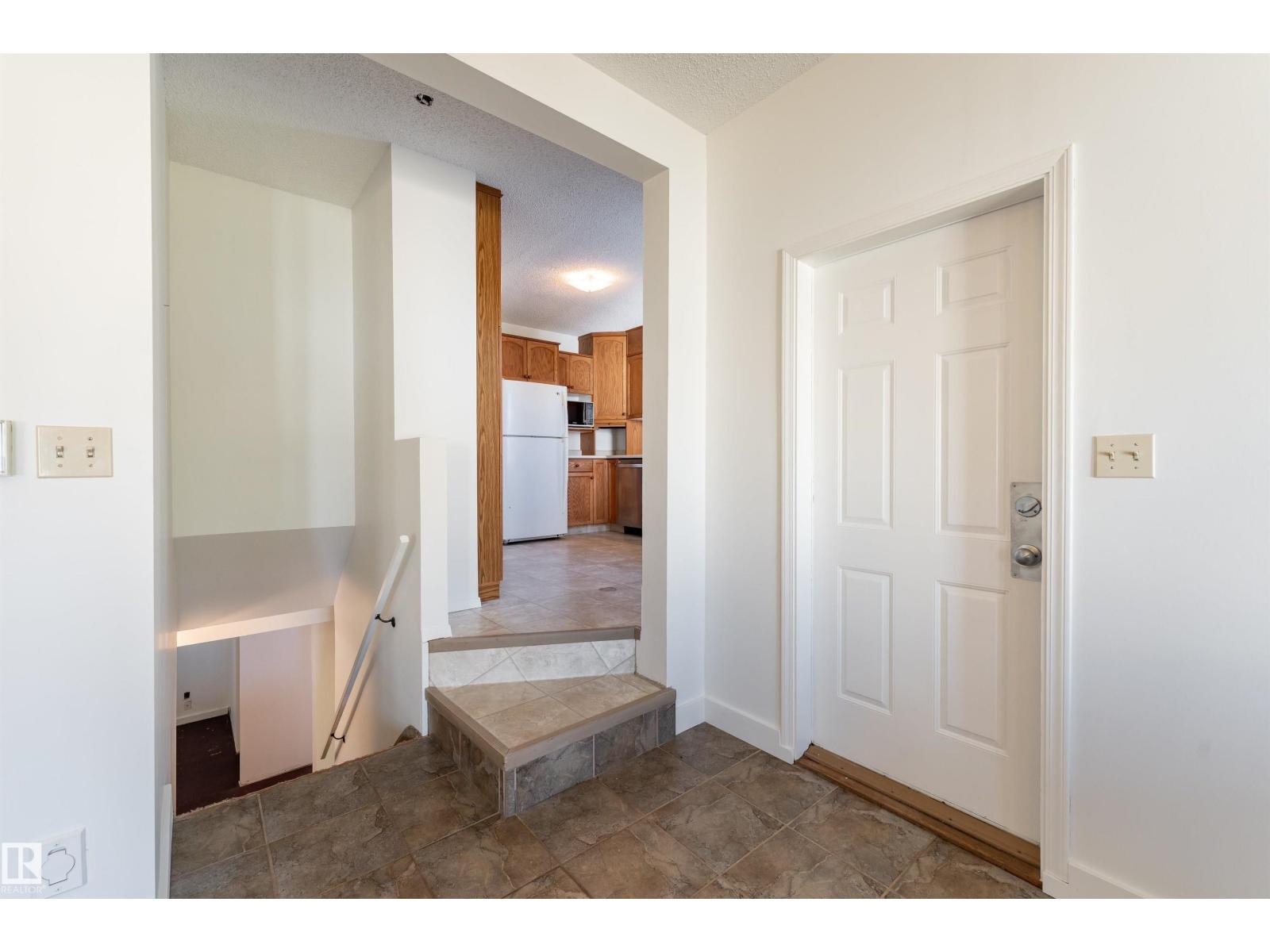 10640 79 ST NW