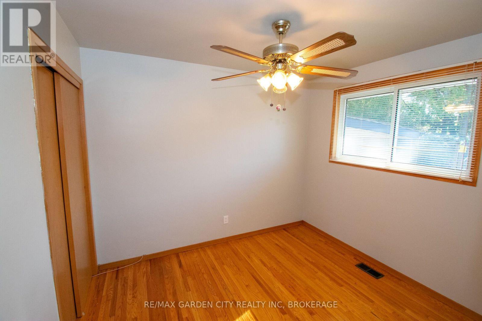 15 Karen Crescent, Grimsby (Grimsby West), Ontario  L3M 2E3 - Photo 25 - X14084666