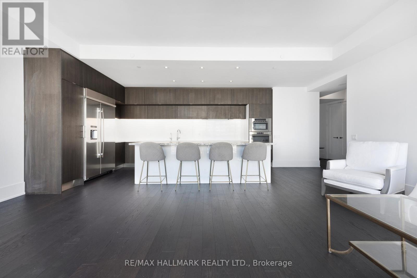 6403 - 10 York Street, Toronto (Waterfront Communities), Ontario  M5J 0E1 - Photo 12 - C14084628