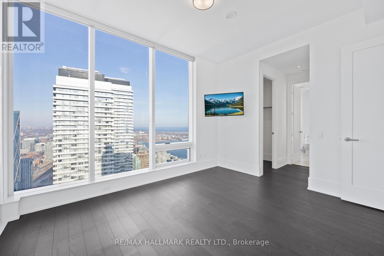 6403 - 10 York Street, Toronto (Waterfront Communities), Ontario  M5J 0E1 - Photo 19 - C14084628