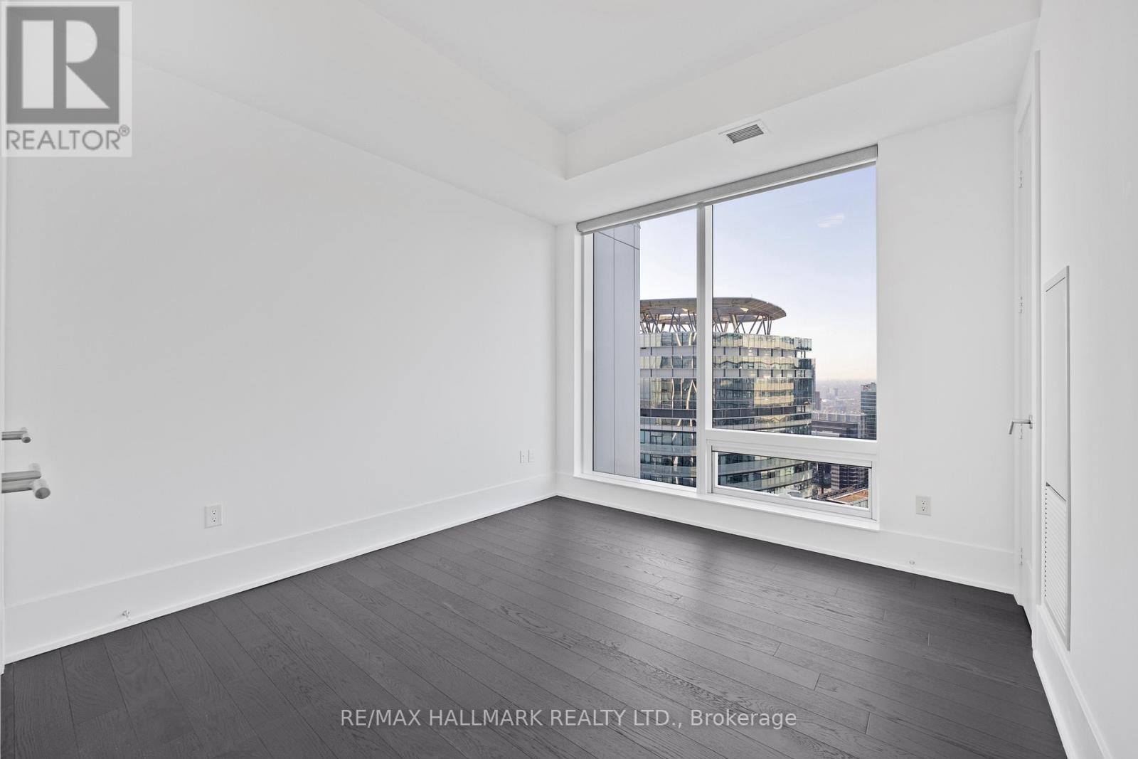 6403 - 10 York Street, Toronto (Waterfront Communities), Ontario  M5J 0E1 - Photo 24 - C14084628
