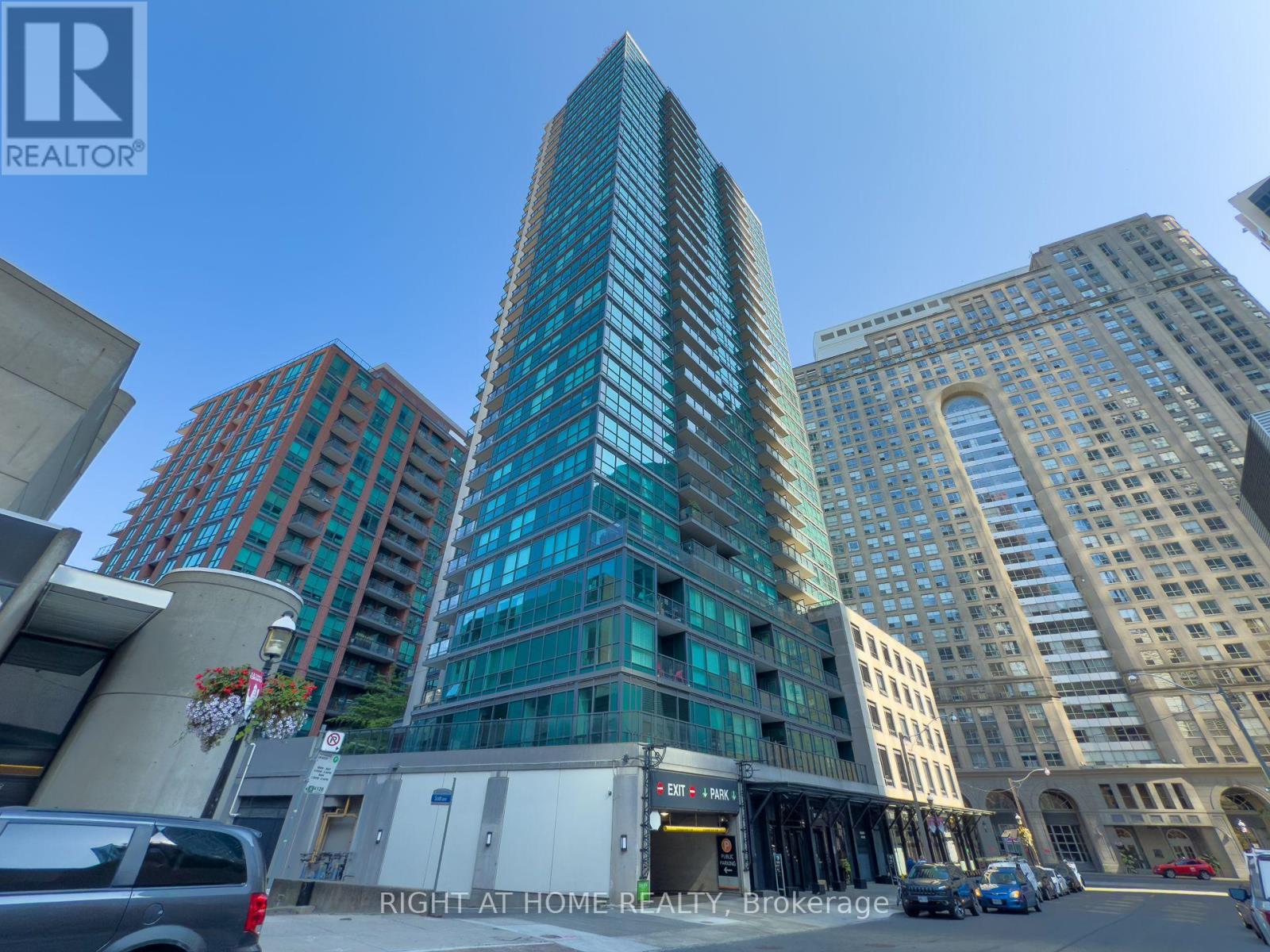 806 - 1 Scott Street, Toronto (Waterfront Communities), Ontario  M5E 1A1 - Photo 2 - C14084654