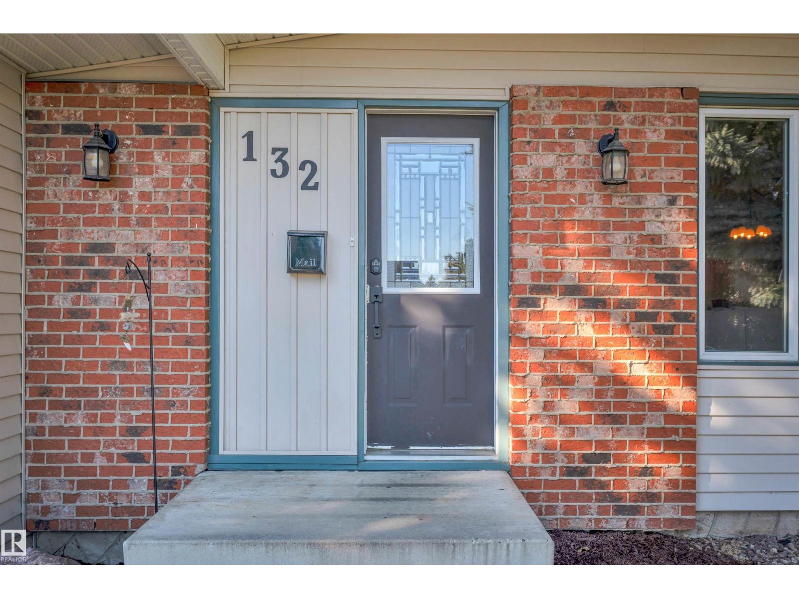 132 GARLAND CR