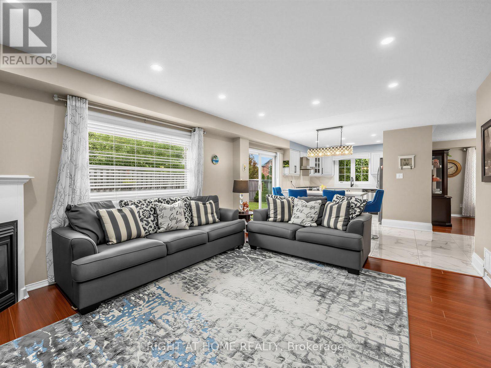 106 Worthington Avenue, Brampton, Ontario  L7A 2E8 - Photo 12 - W14084678
