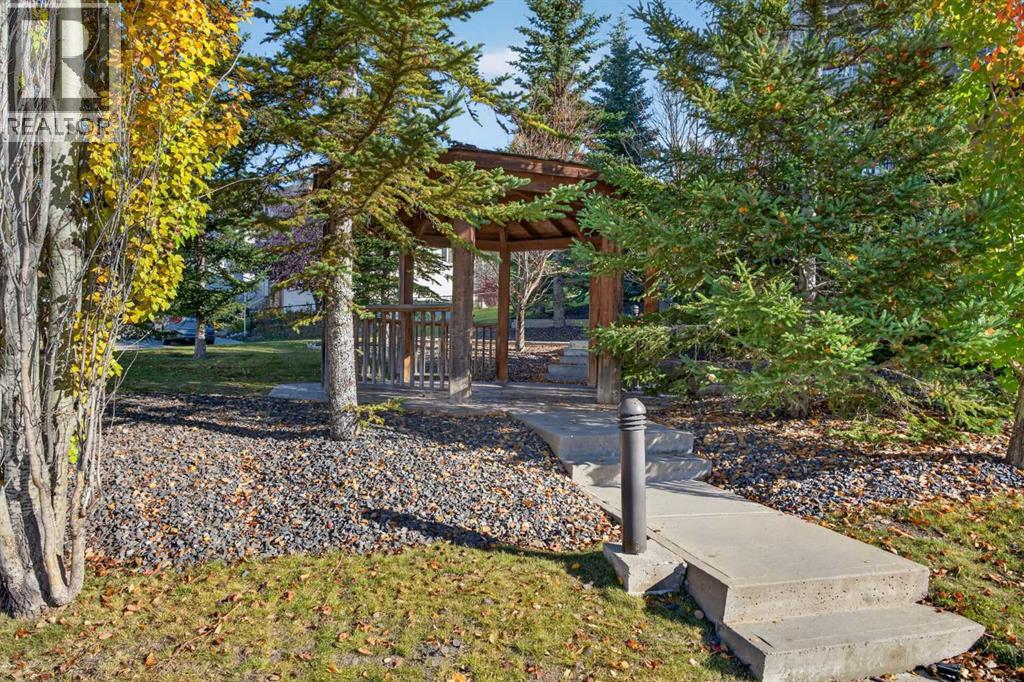 6, 108 Rockyledge View NW, Calgary, Alberta  T3G 5X2 - Photo 35 - A2352562