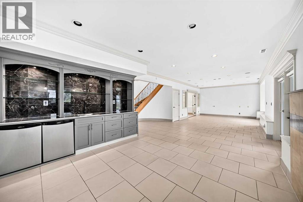8 Shore Drive