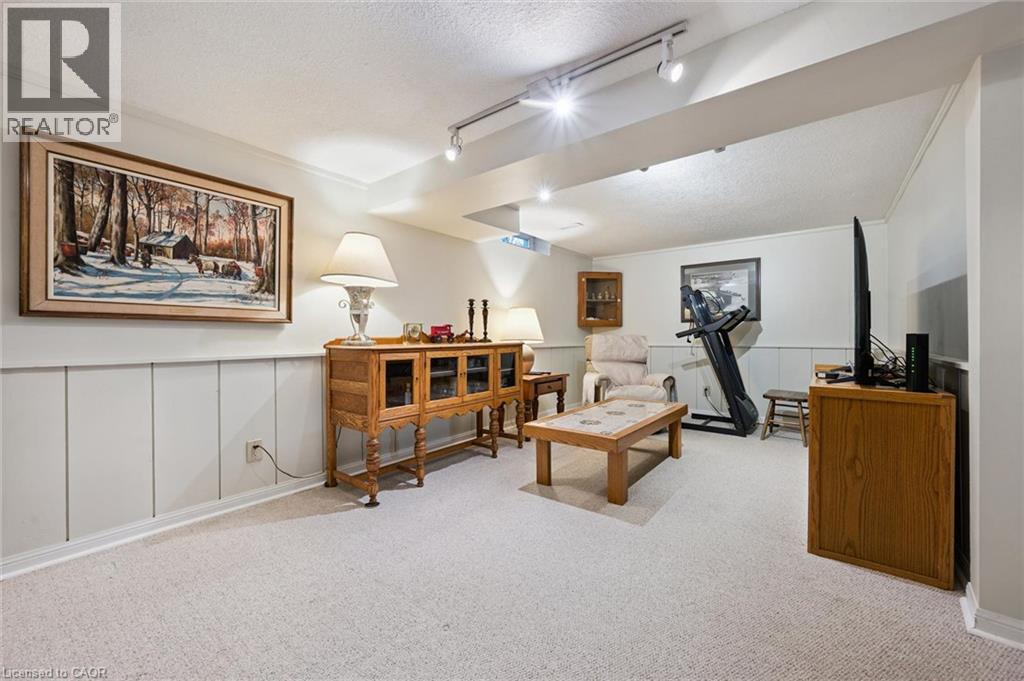 172 Laurentian Drive, Kitchener, Ontario  N2E 1Y3 - Photo 21 - 40866892