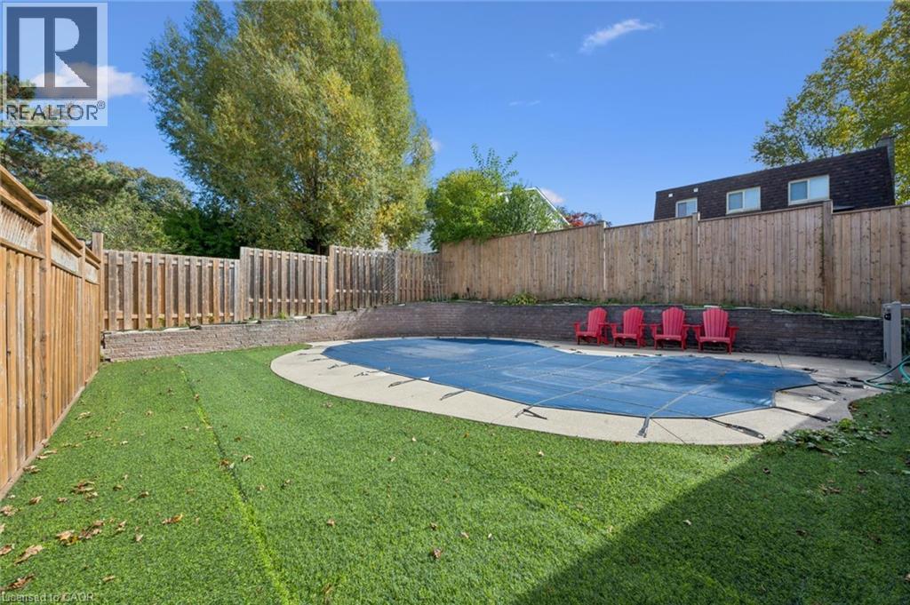 172 Laurentian Drive, Kitchener, Ontario  N2E 1Y3 - Photo 32 - 40866892