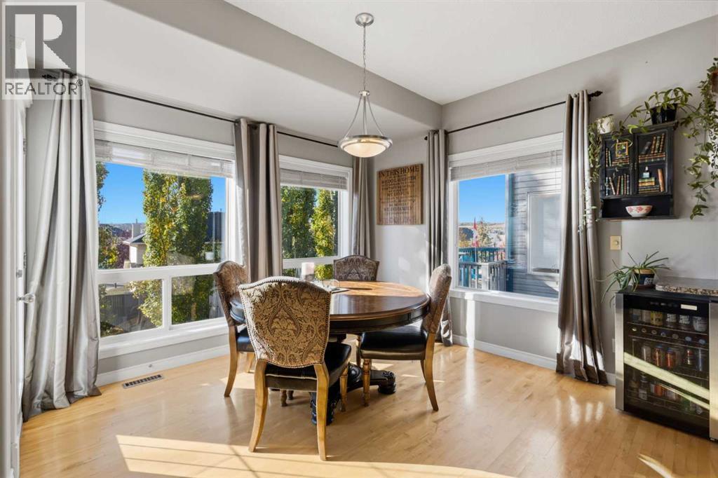 31 Evansmeade Crescent NW