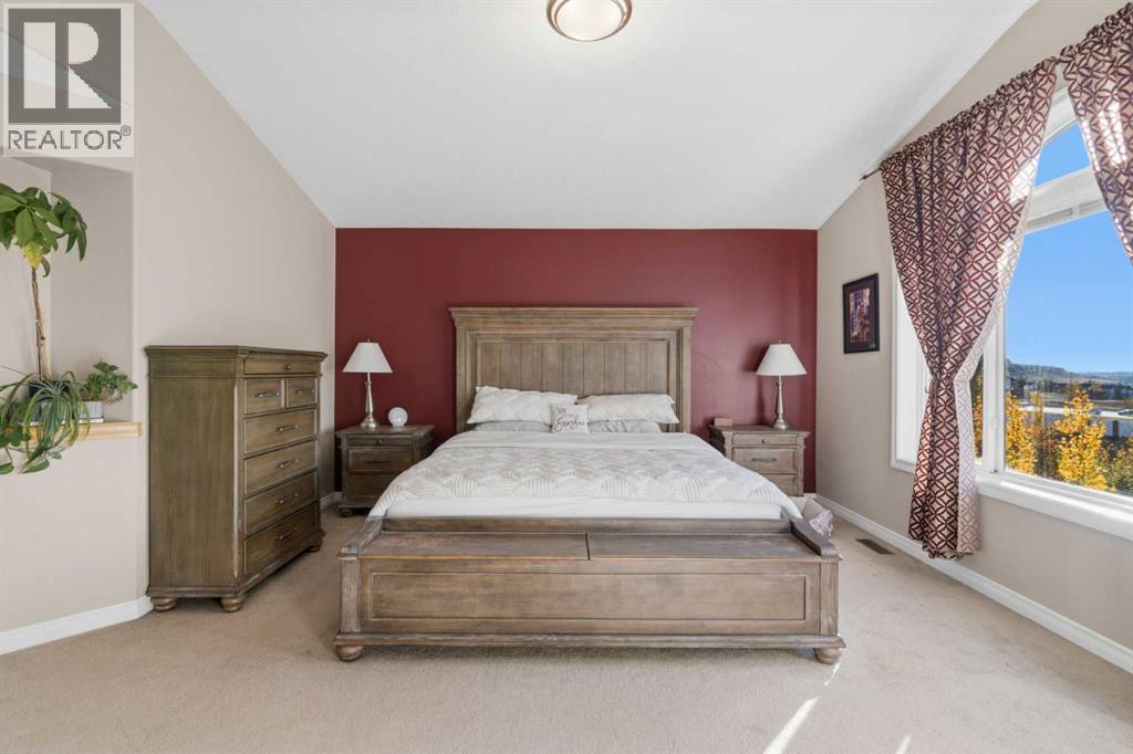 31 Evansmeade Crescent NW