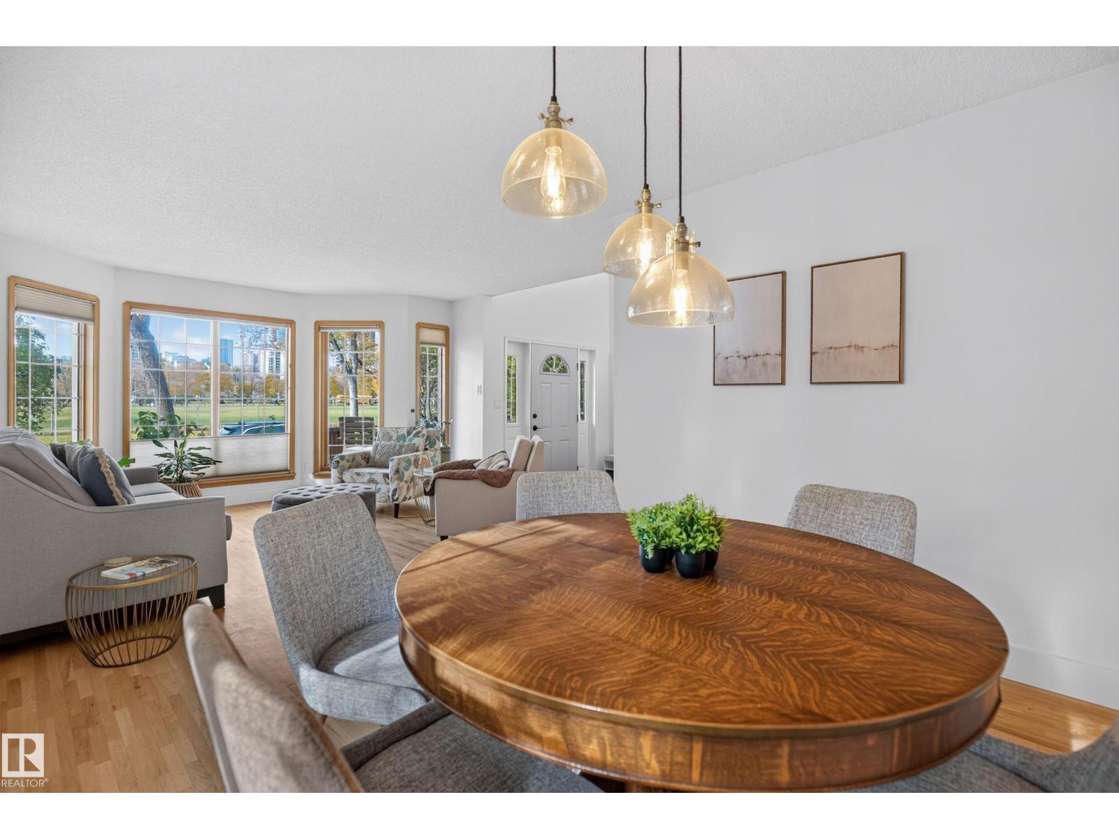 9601 101 ST NW