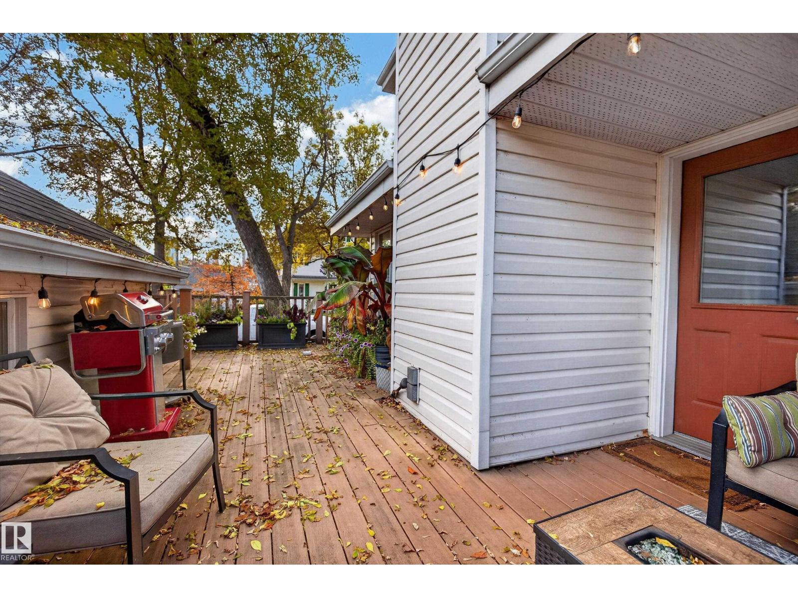 9601 101 ST NW