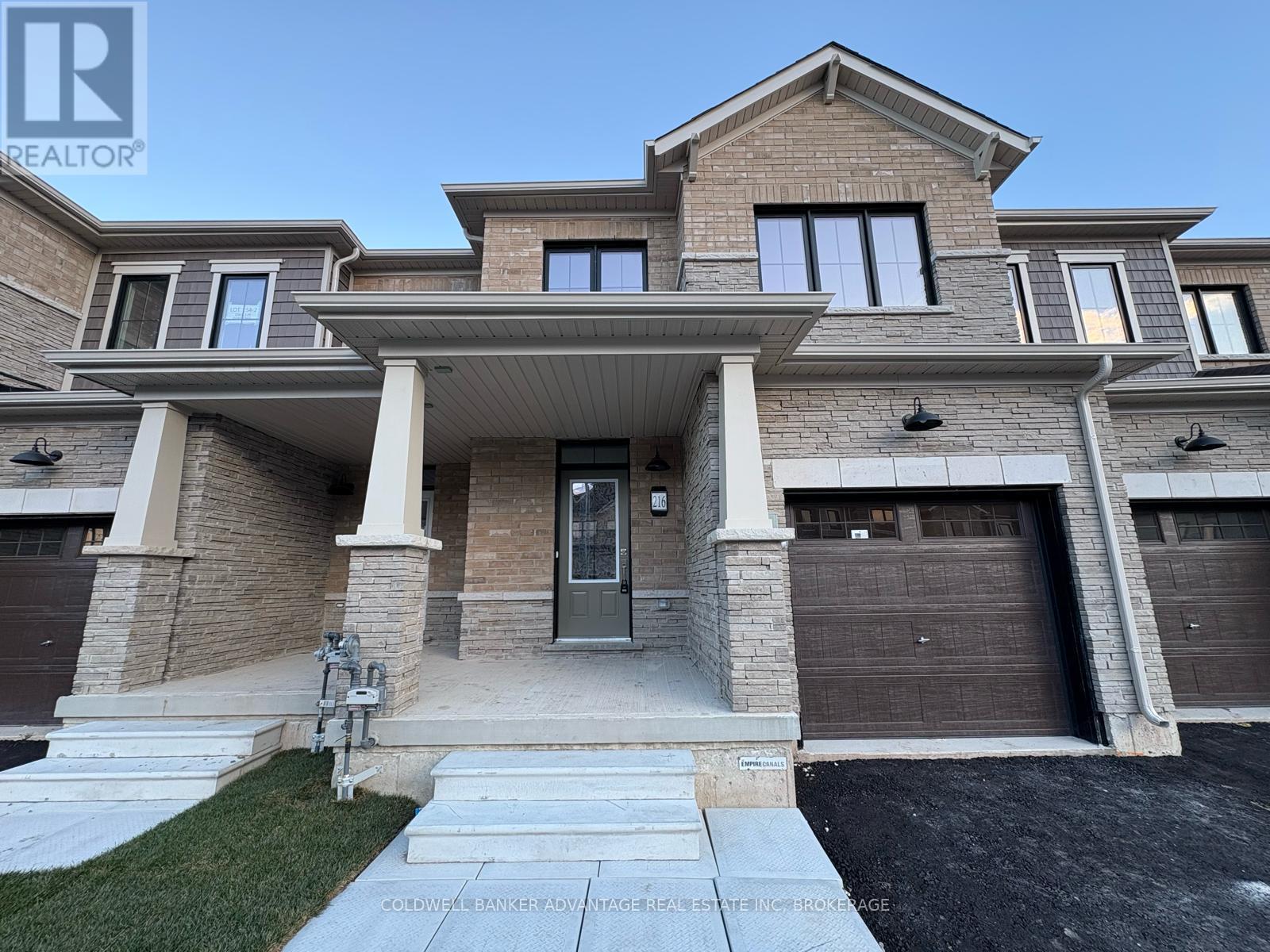 216 Port Crescent, Welland (Dain City), Ontario  L3B 0N2 - Photo 2 - X14084722