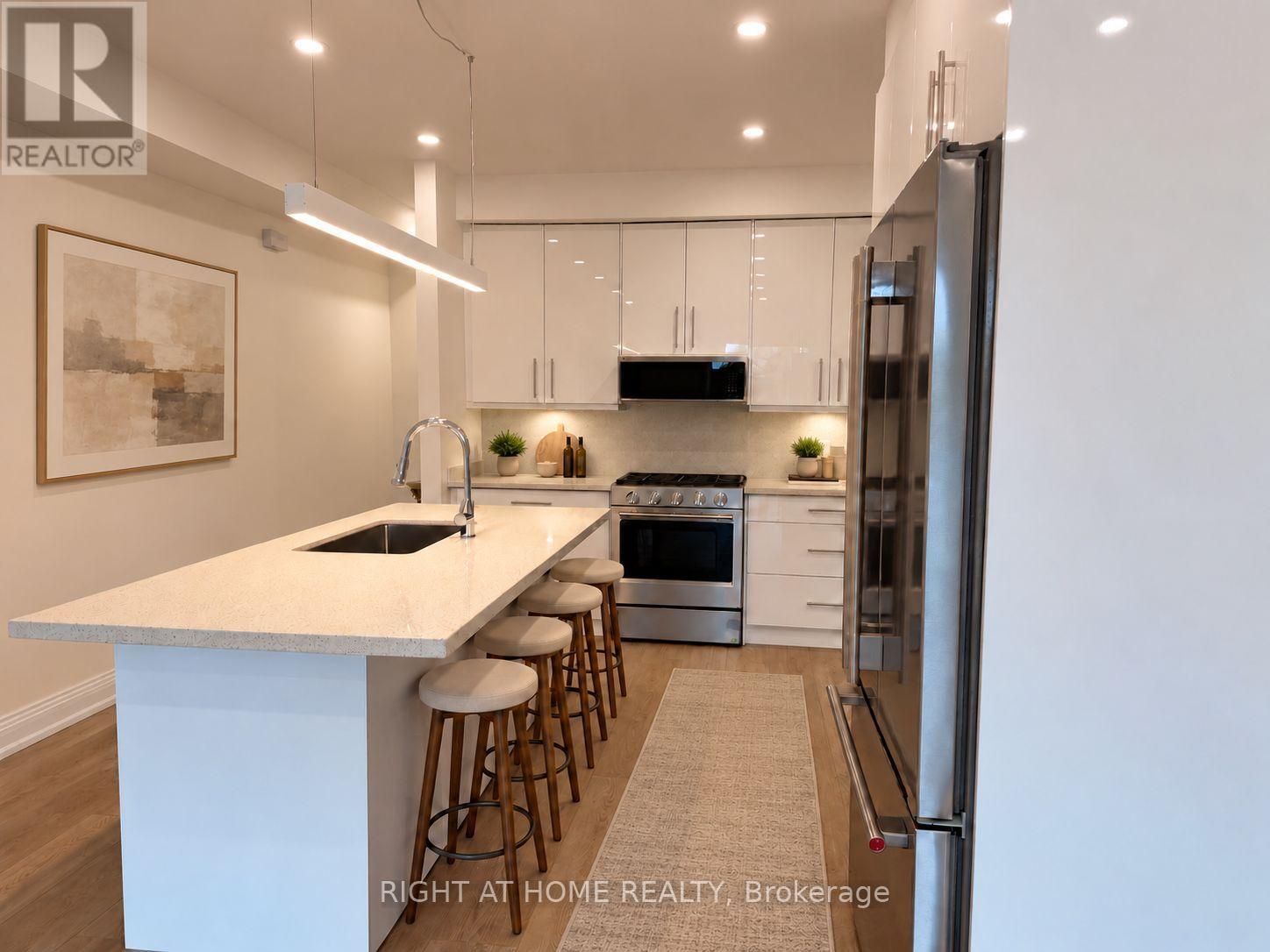3 - 57 HEPBOURNE STREET, toronto (dufferin grove), Ontario