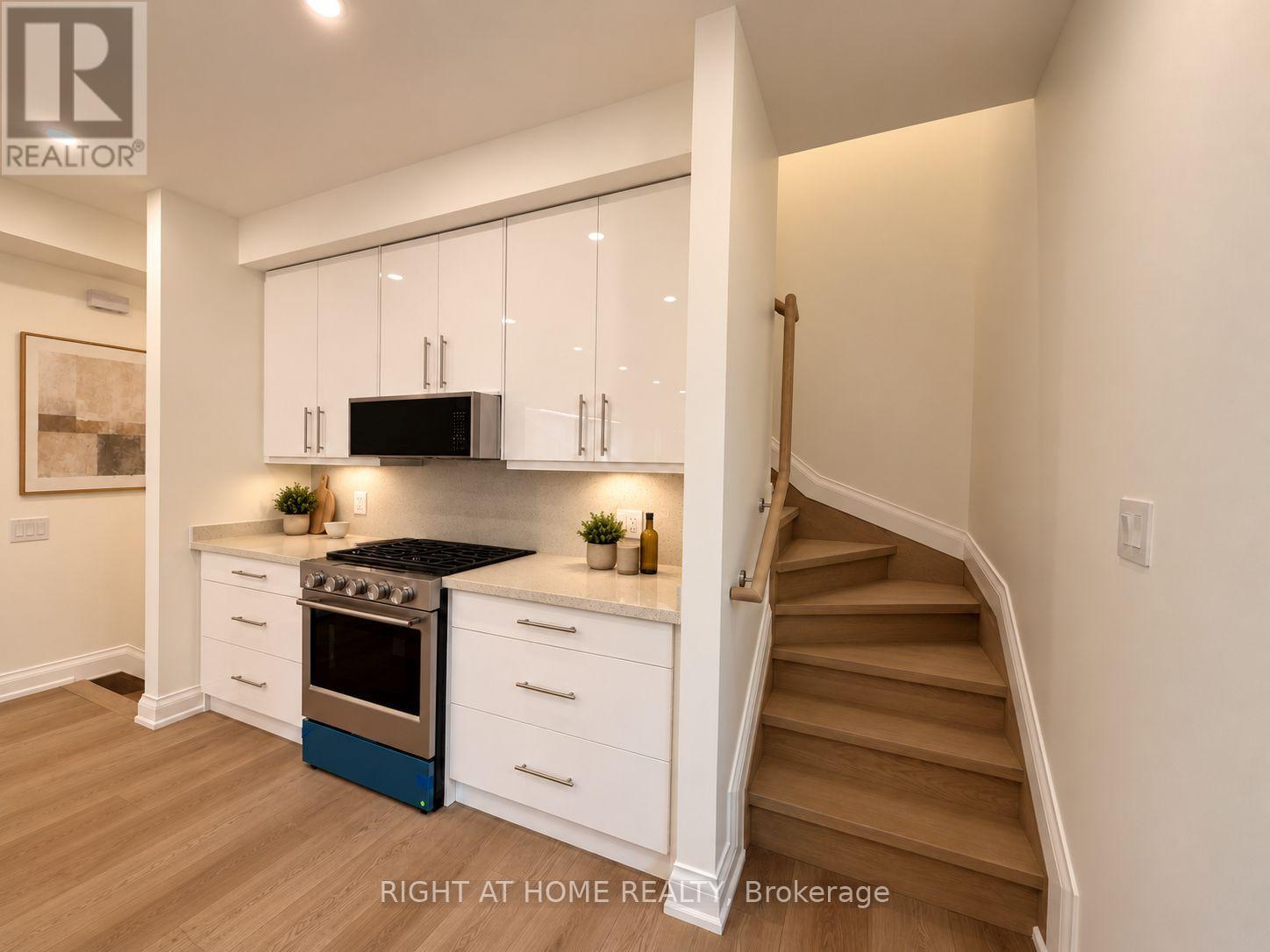 3 - 57 Hepbourne Street, Toronto (Dufferin Grove), Ontario  M6H 1K4 - Photo 5 - C14084706