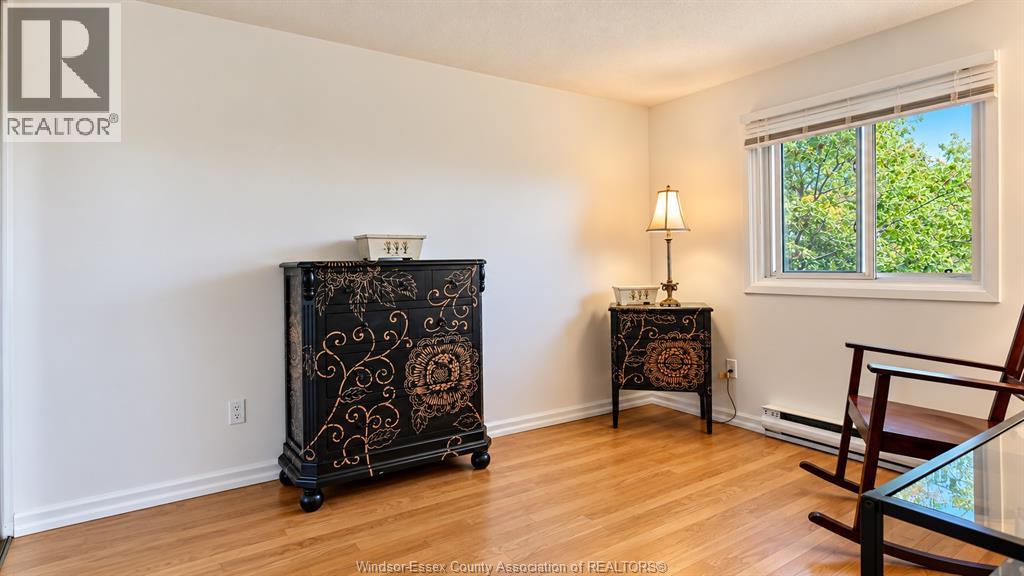 3096 Meadowbrook Lane Unit# 2, Windsor, Ontario  N8T 3H4 - Photo 4 - 26025344