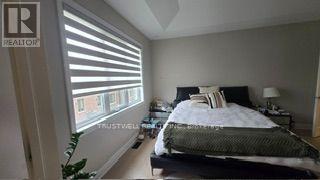 4 Greenridge Crescent, Markham, Ontario  L6C 3M2 - Photo 3 - N14084710