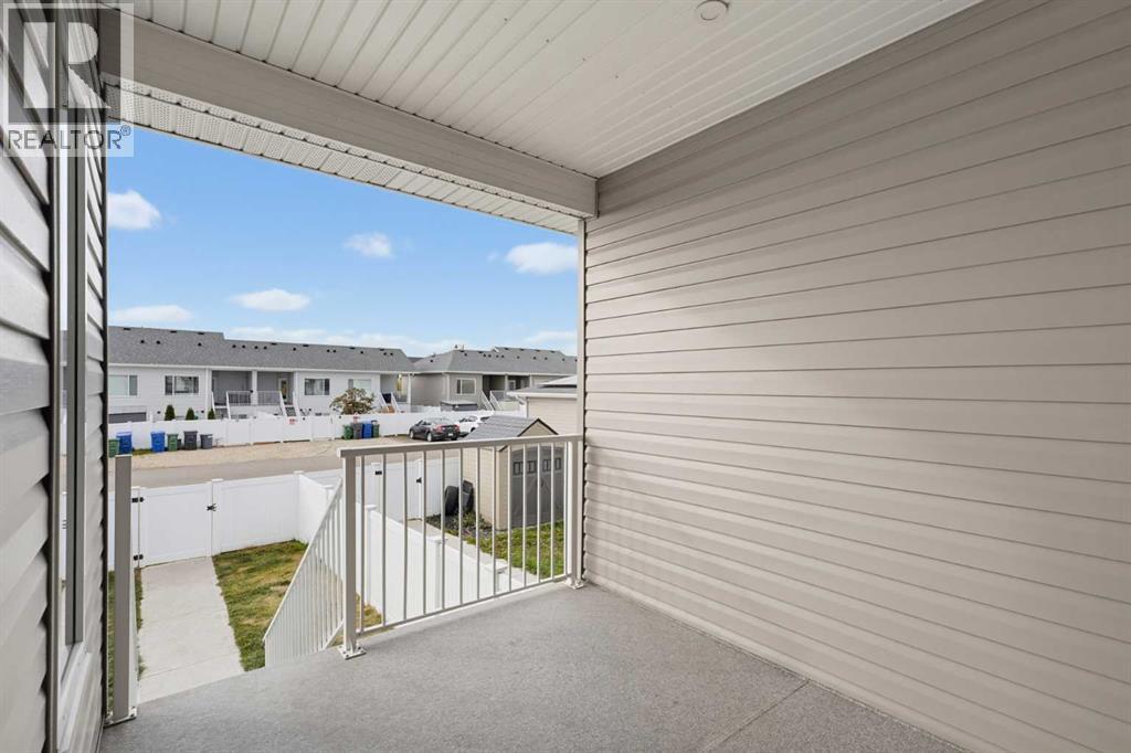75 Ellington Crescent