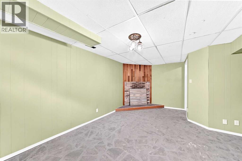 31 Ranchero Bay NW, Calgary, Alberta  T3G 1B6 - Photo 25 - A2315759