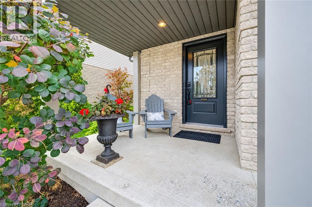 204 Park Avenue W, Elmira, Ontario  N3B 3N3 - Photo 4 - 40871081