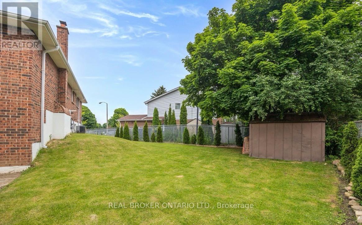 54 Millhouse Crescent, Toronto, Ontario  M1B 2E3 - Photo 20 - E13846388