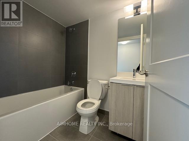 1212 - 8 Widmer Street, Toronto, Ontario  M5V 0W6 - Photo 12 - C14084726