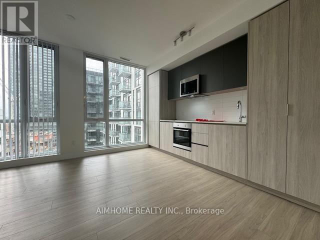 1212 - 8 Widmer Street, Toronto, Ontario  M5V 0W6 - Photo 4 - C14084726