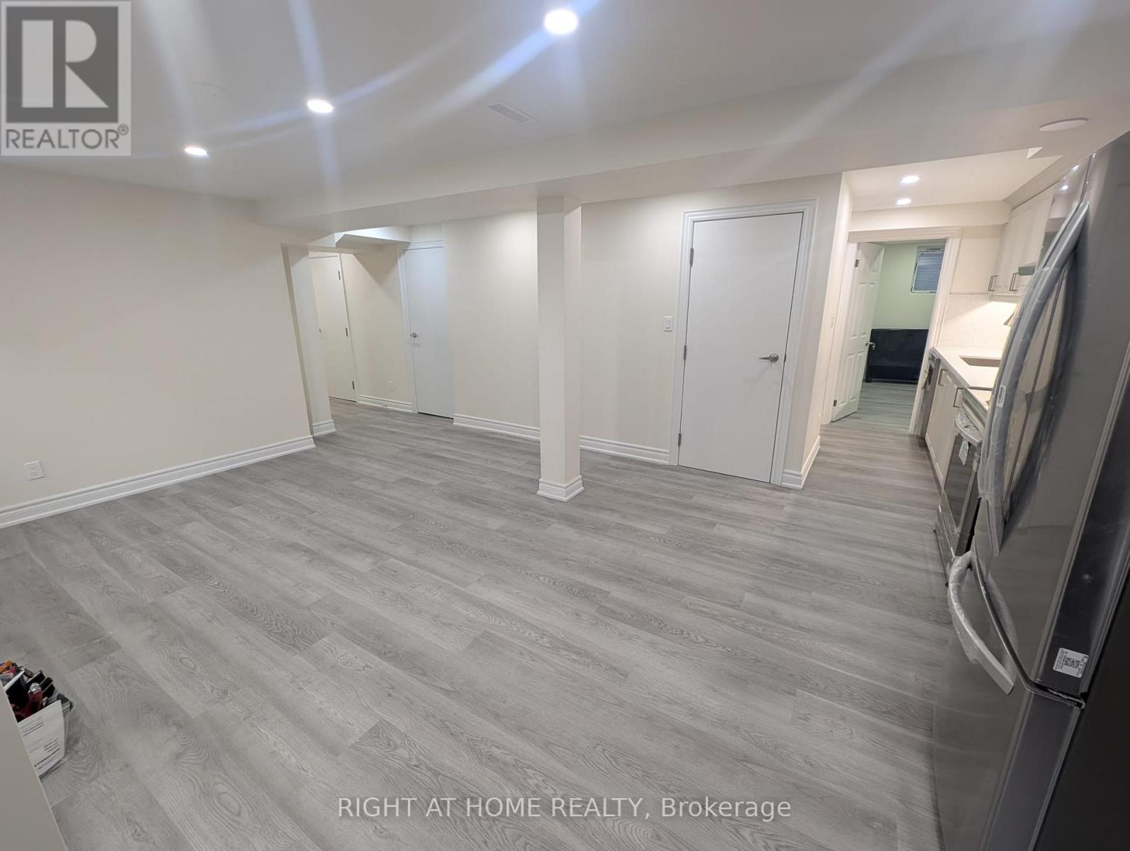 BSMT - 8 MANTELL CRESCENT, Ajax, Ontario