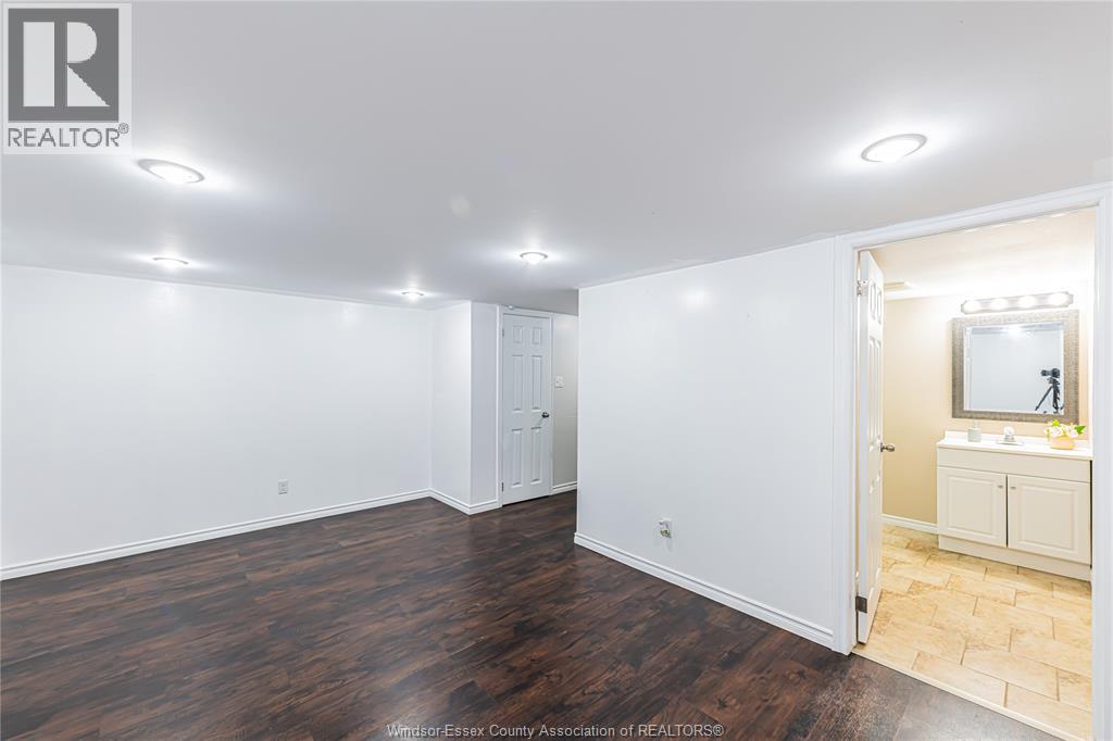 9370 Aire Court, Windsor, Ontario  N8S 4E6 - Photo 25 - 26025386