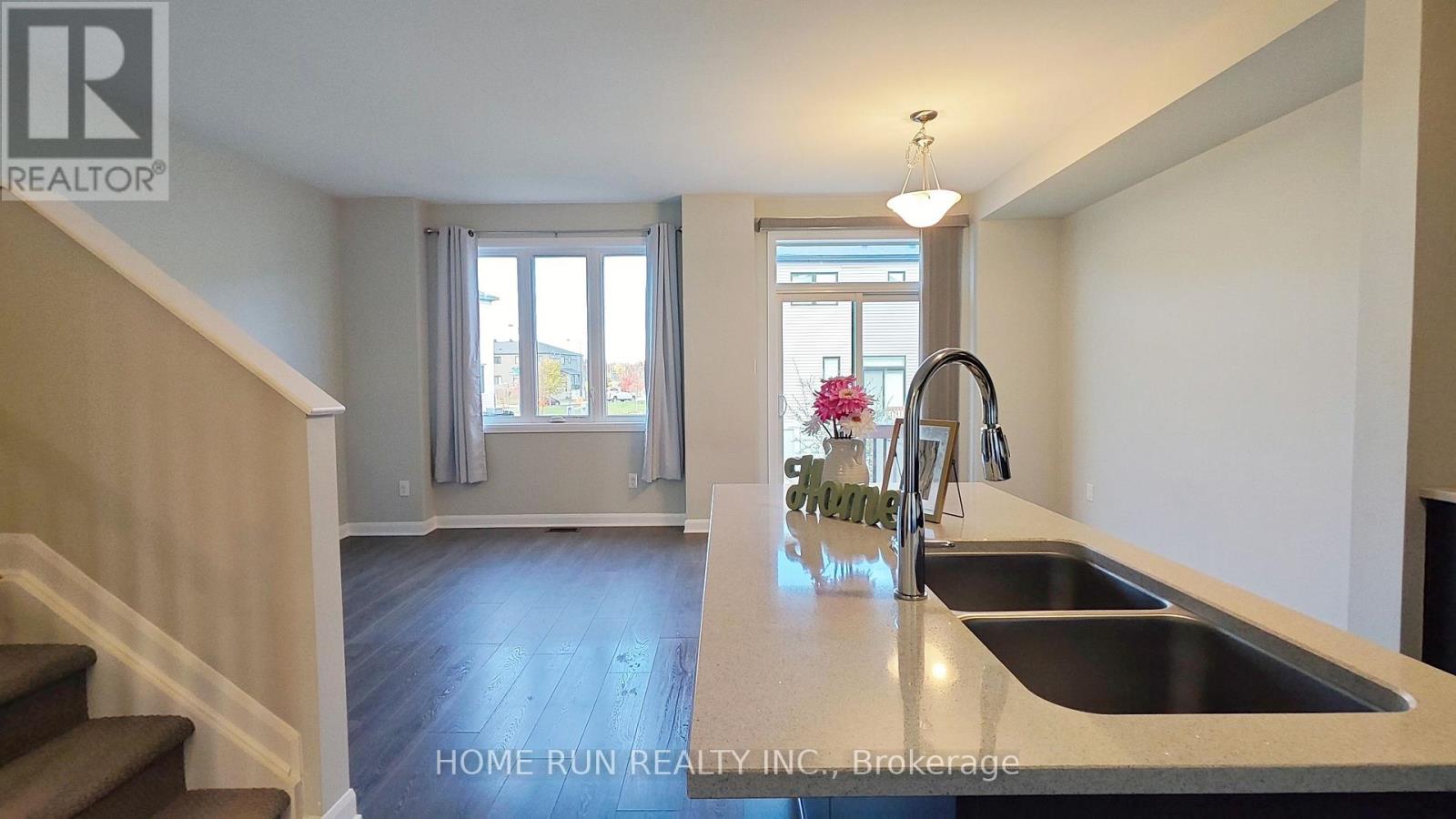 99 Natare Place, Ottawa, Ontario  K2T 0P3 - Photo 10 - X14030078