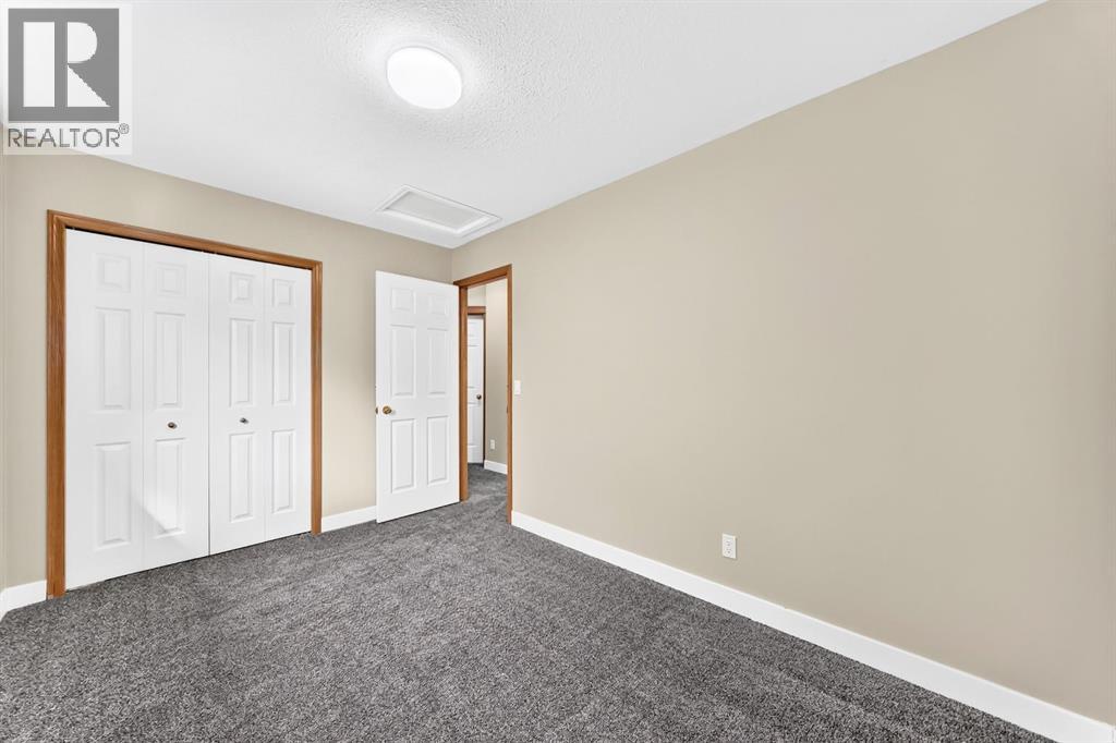 145 Martinvalley Crescent NE, Calgary, Alberta  T3J 4L7 - Photo 25 - A2351968