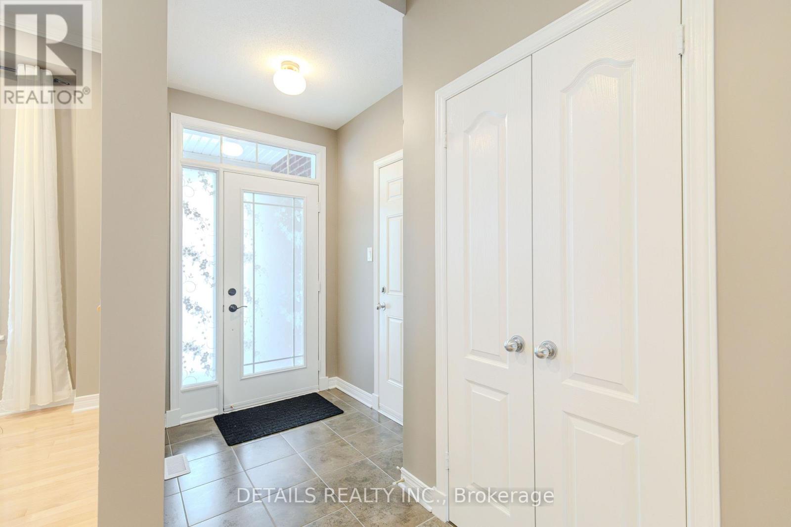 703 Kilmar Crescent, Ottawa, Ontario  K2T 0B1 - Photo 4 - X14084806