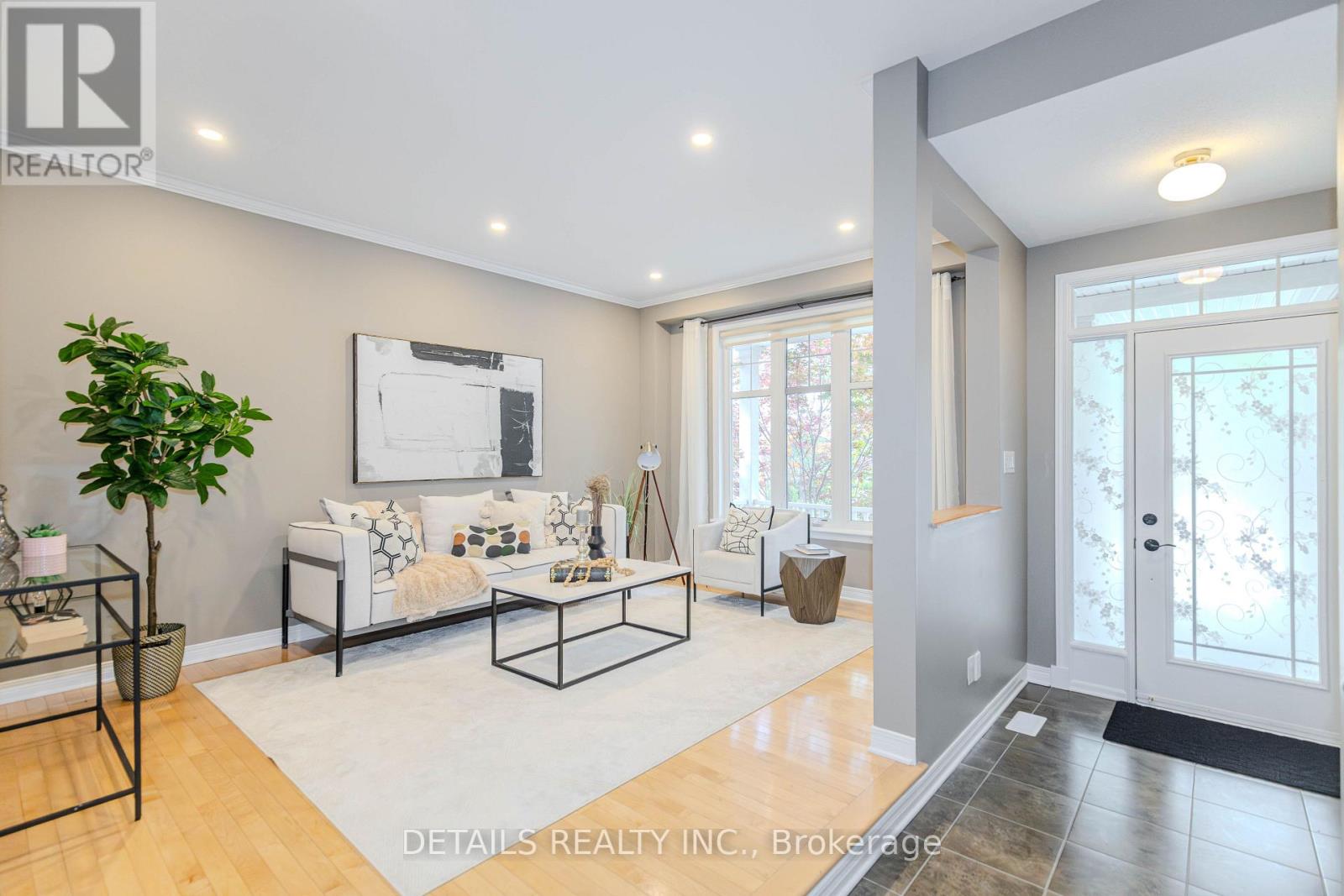 703 Kilmar Crescent, Ottawa, Ontario  K2T 0B1 - Photo 6 - X14084806
